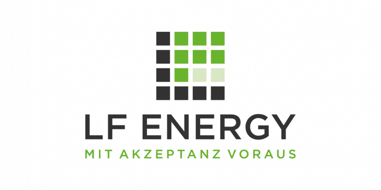 Logo von LF Energy, bestehend aus einem grünen Pixel-Quadrat neben dem Text 'LF ENERGY' und dem Slogan 'MIT AKZEPTANZ VORAUS' darunter